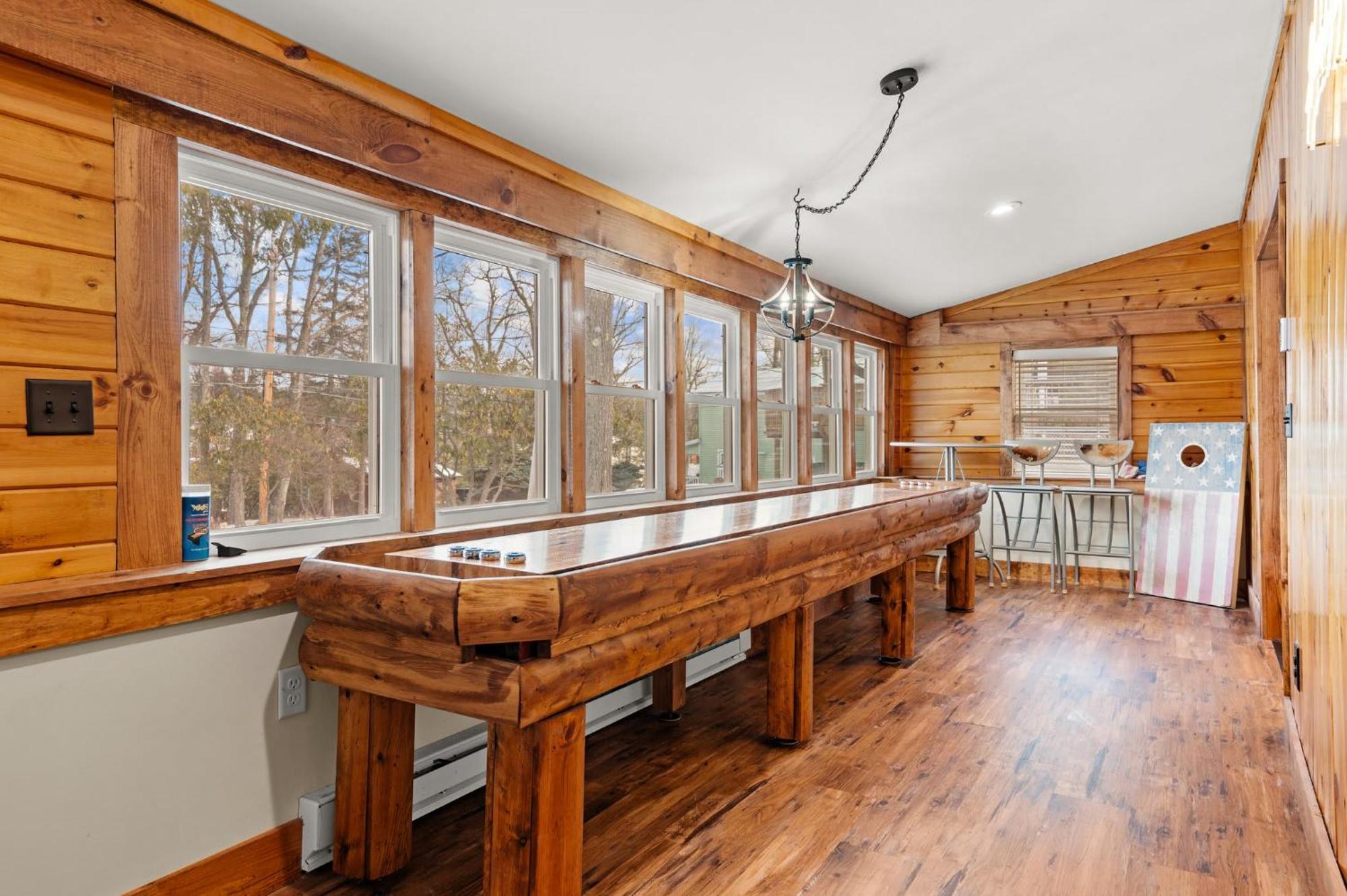 Luxury Sleeps 22 Game Loft Hot Tub Etc Lake Harmony